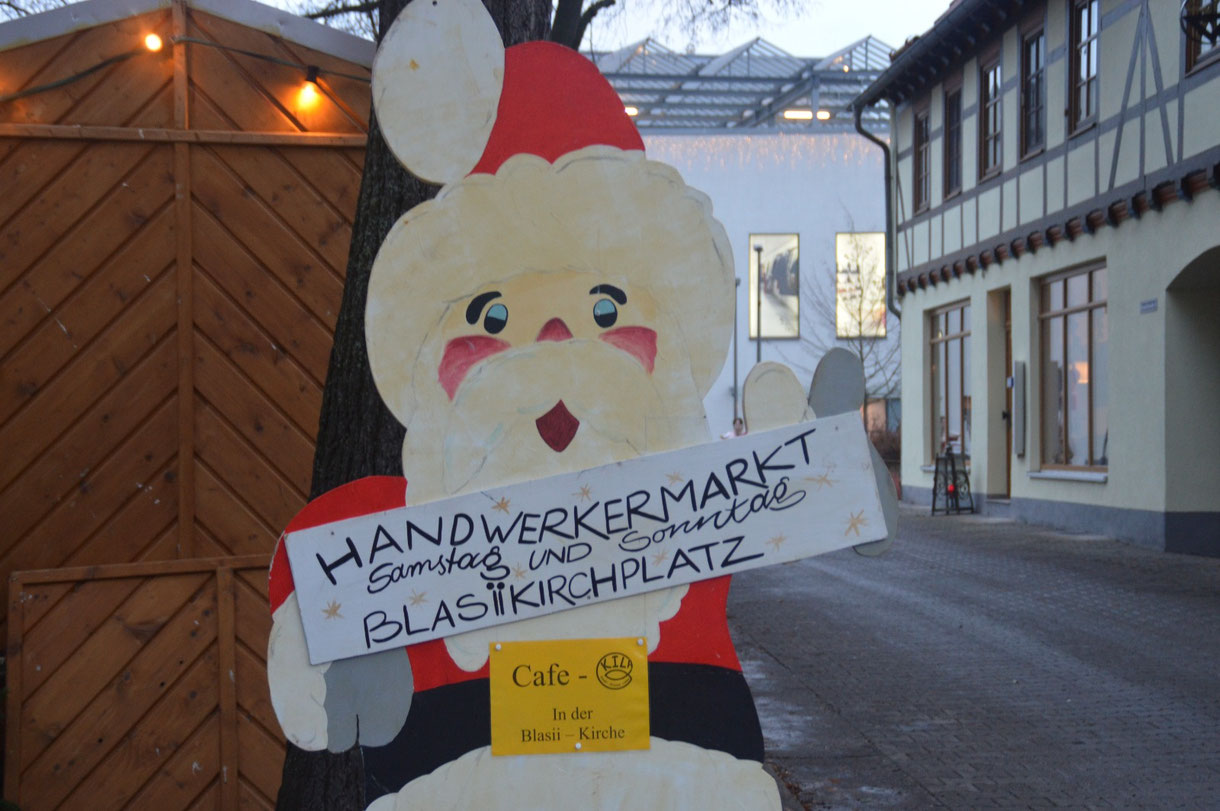 KILA Handwerkermarkt im Advent auf dem Blasii Kirchplatz